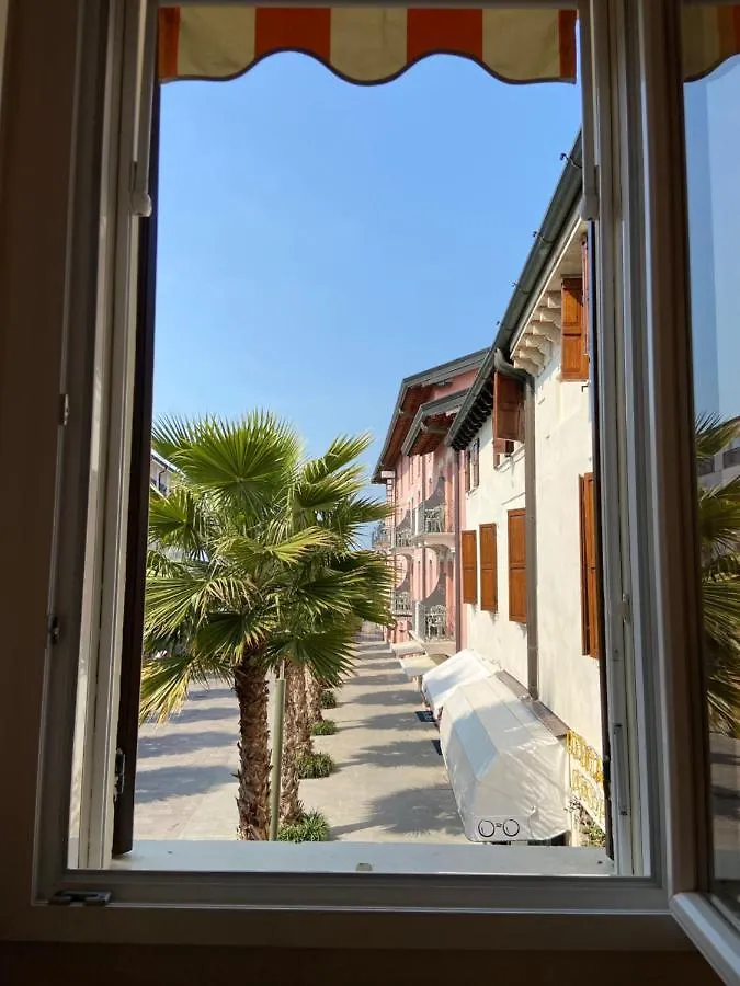 Apartment Appartamenti Mavino Sirmione